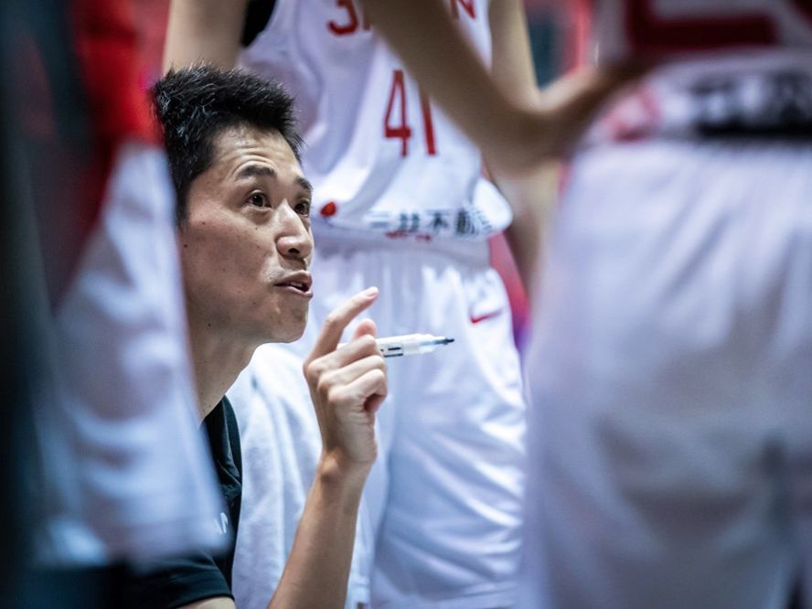 ワールドカップ予選に臨むバスケ女子日本代表、恩塚亨ヘッドコーチ「速さを発揮し続け、先手を取って高さを凌駕したい」
