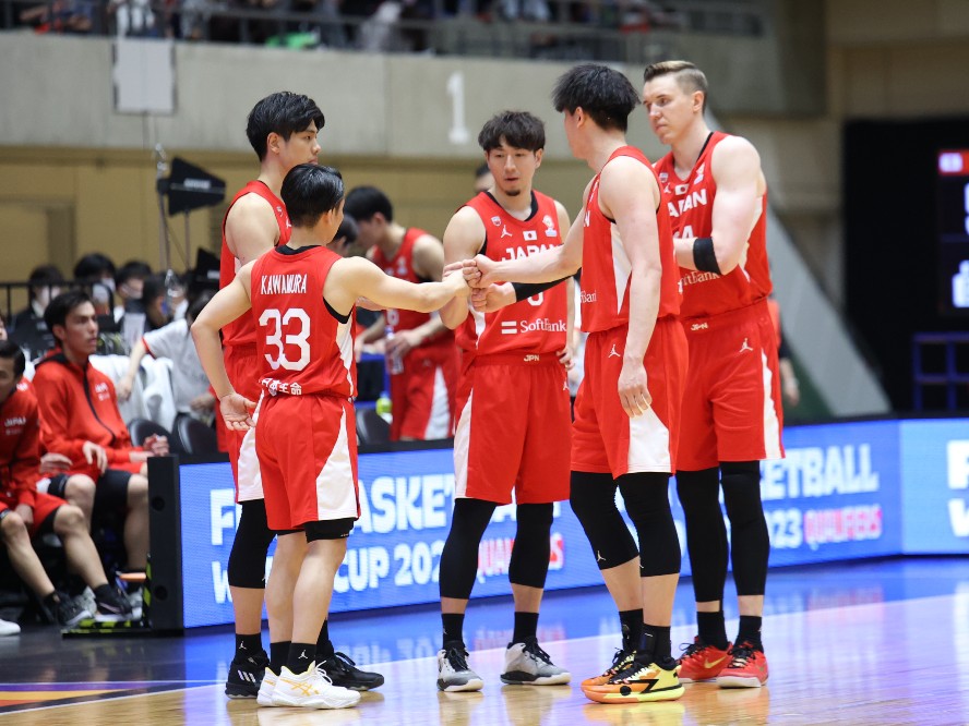 新戦力が実力を示したバスケ男子日本代表、イランを攻守で圧倒し35点差の完勝！